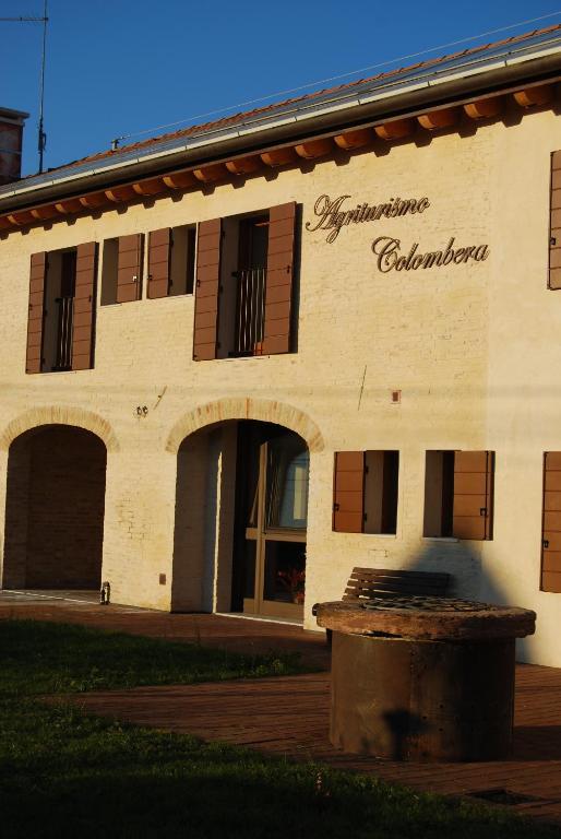 Agriturismo Colombera Quarto dʼAltino Стая снимка